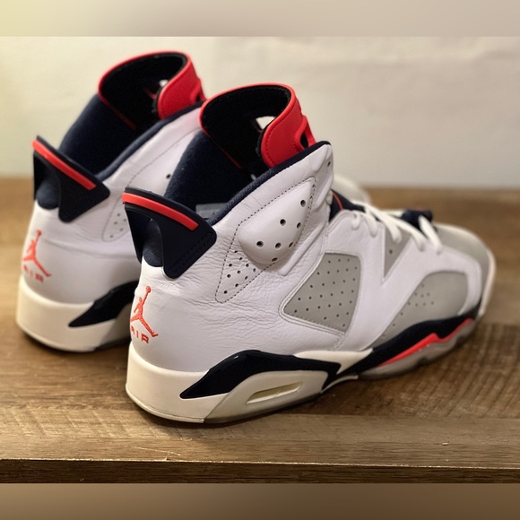 Jordan 6 Retro 'Tinker Hatfield' (2018) - Picture 7 of 8